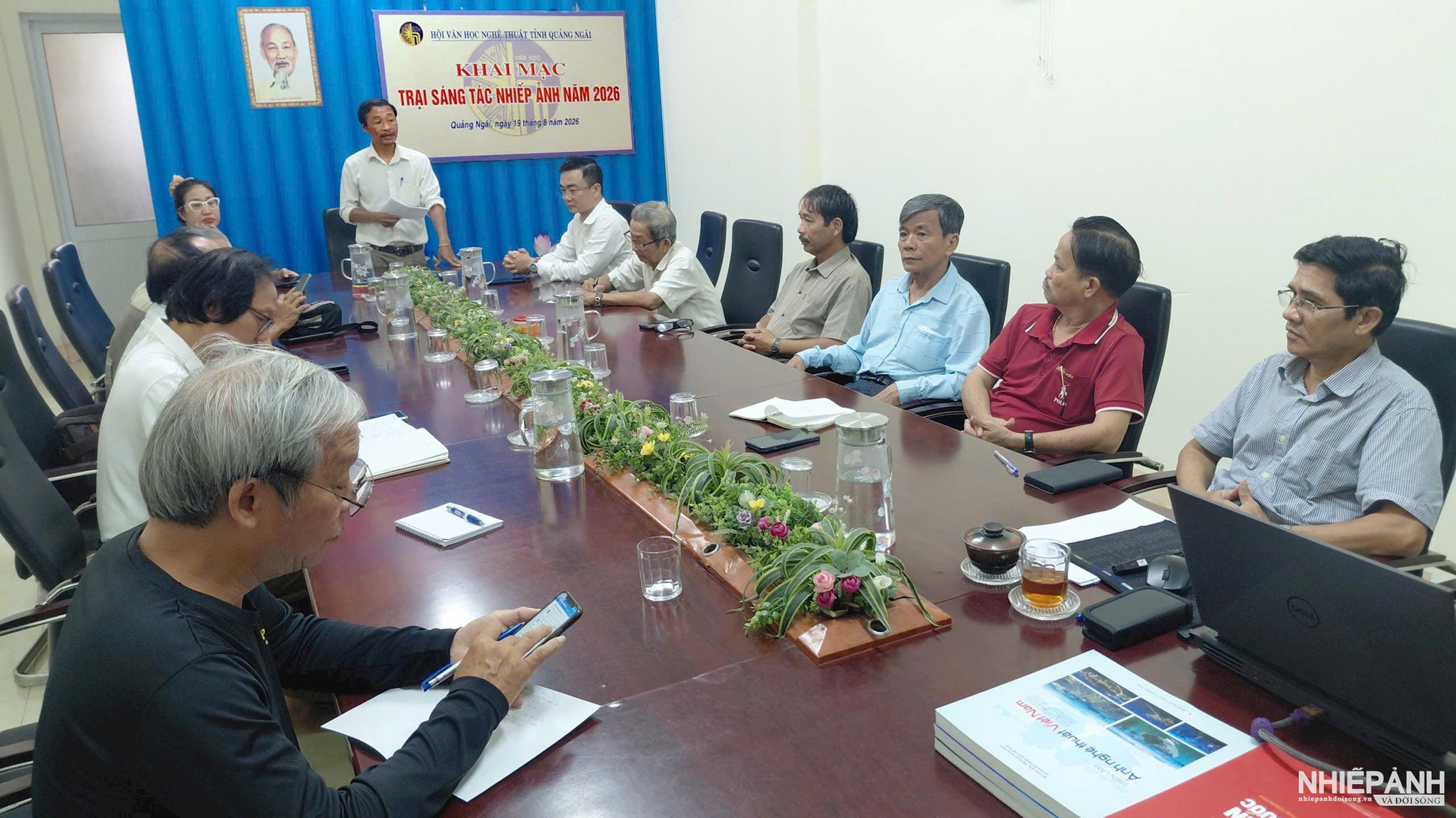 W_1.-ong-dinh-su-giang-chu-tich-hoi-vhnt-tinh-quang-ngai-phat-bieu-khai-mac-trai.jpg