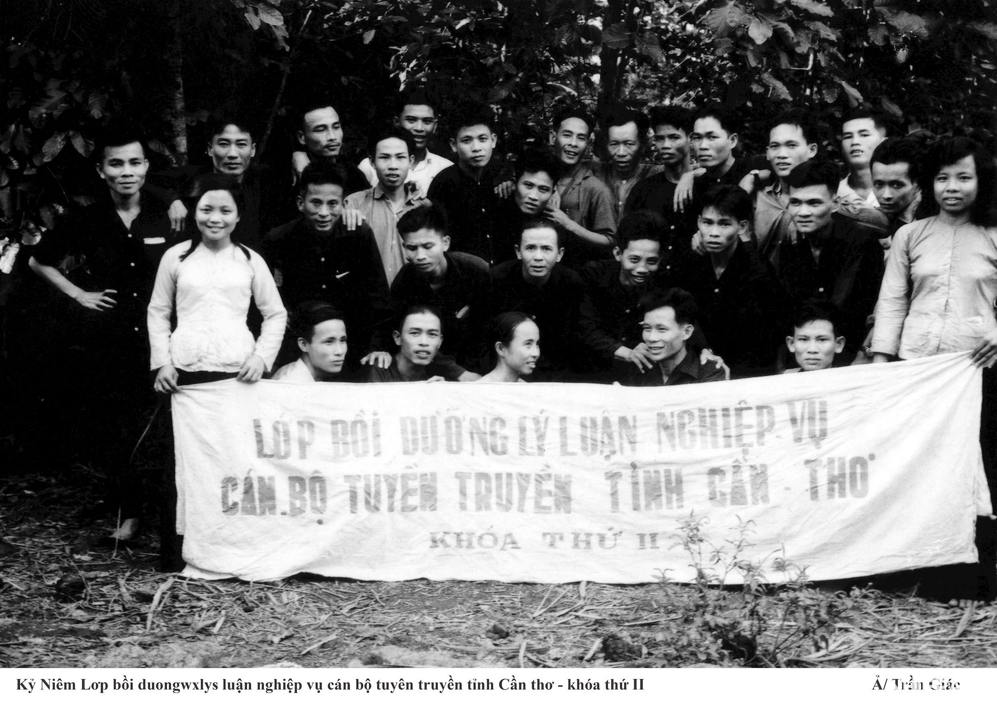 W_02-tg-khai-giang-lop-dao-tao-giao-vien-bo-tuc-van-hoa-khoa-ii.jpg