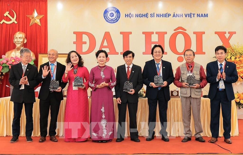 142133-dai-hoi-dai-bieu-toan-quoc-hoi-nghe-si-nhiep-anh-viet-nam-lan-thu-x-nhiem-ky-2026-2031.jpg