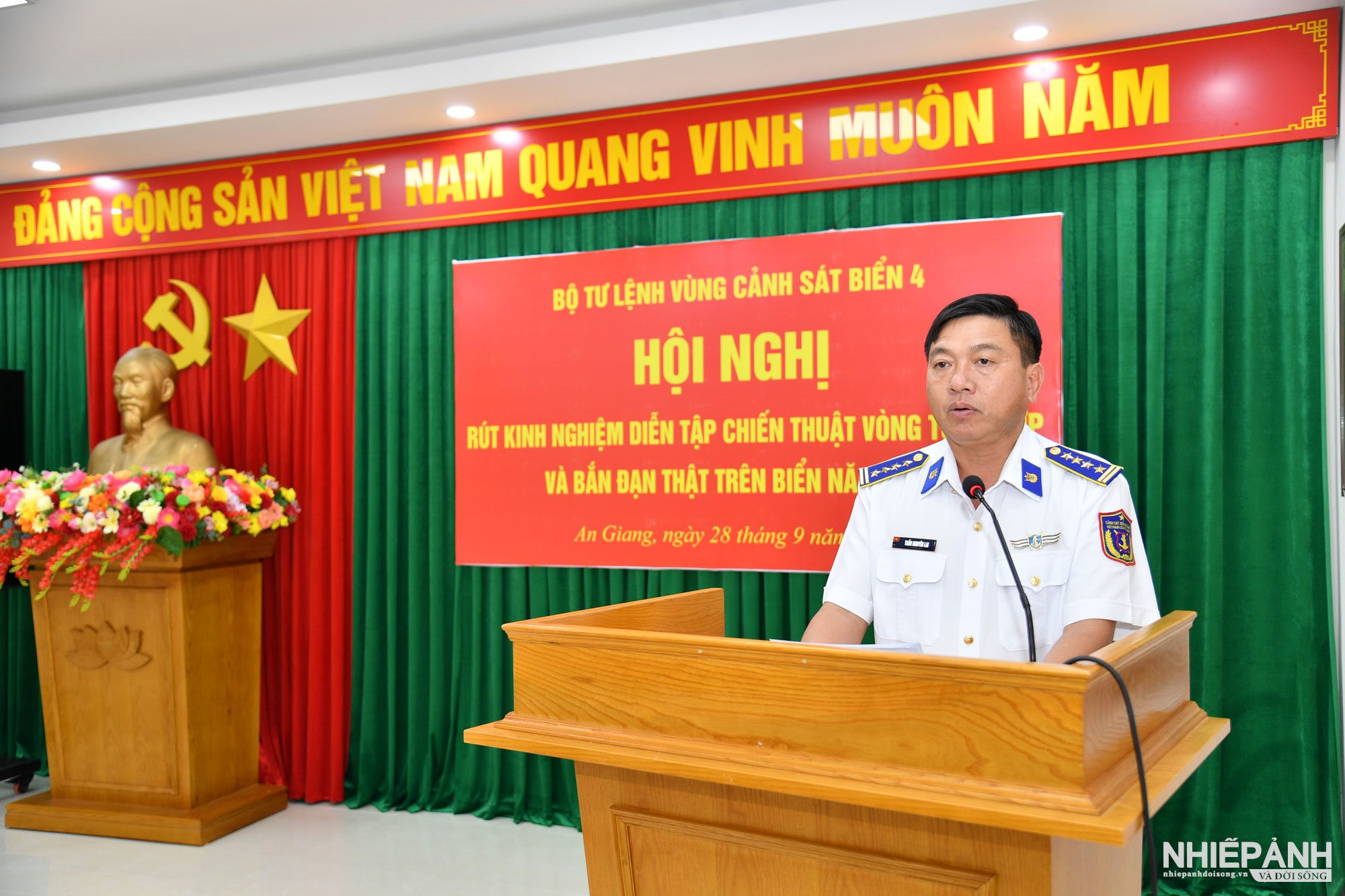 W_anh-2.jpg