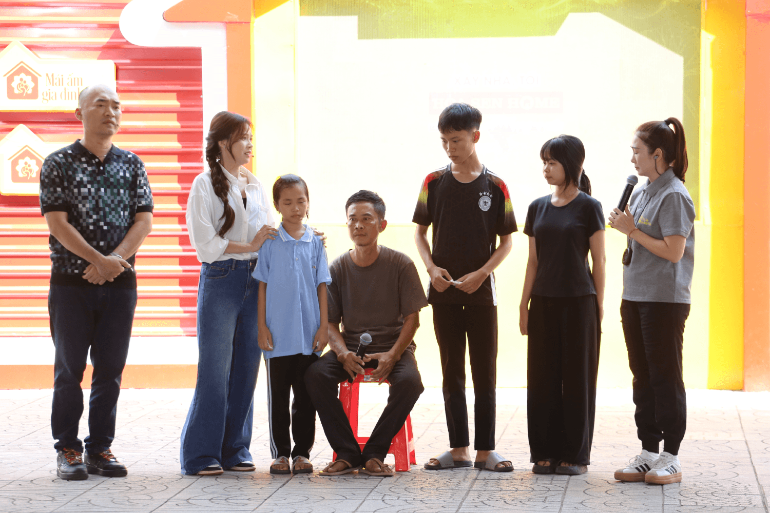 1-gd-em-lam-ngoc-nhi-3-.png