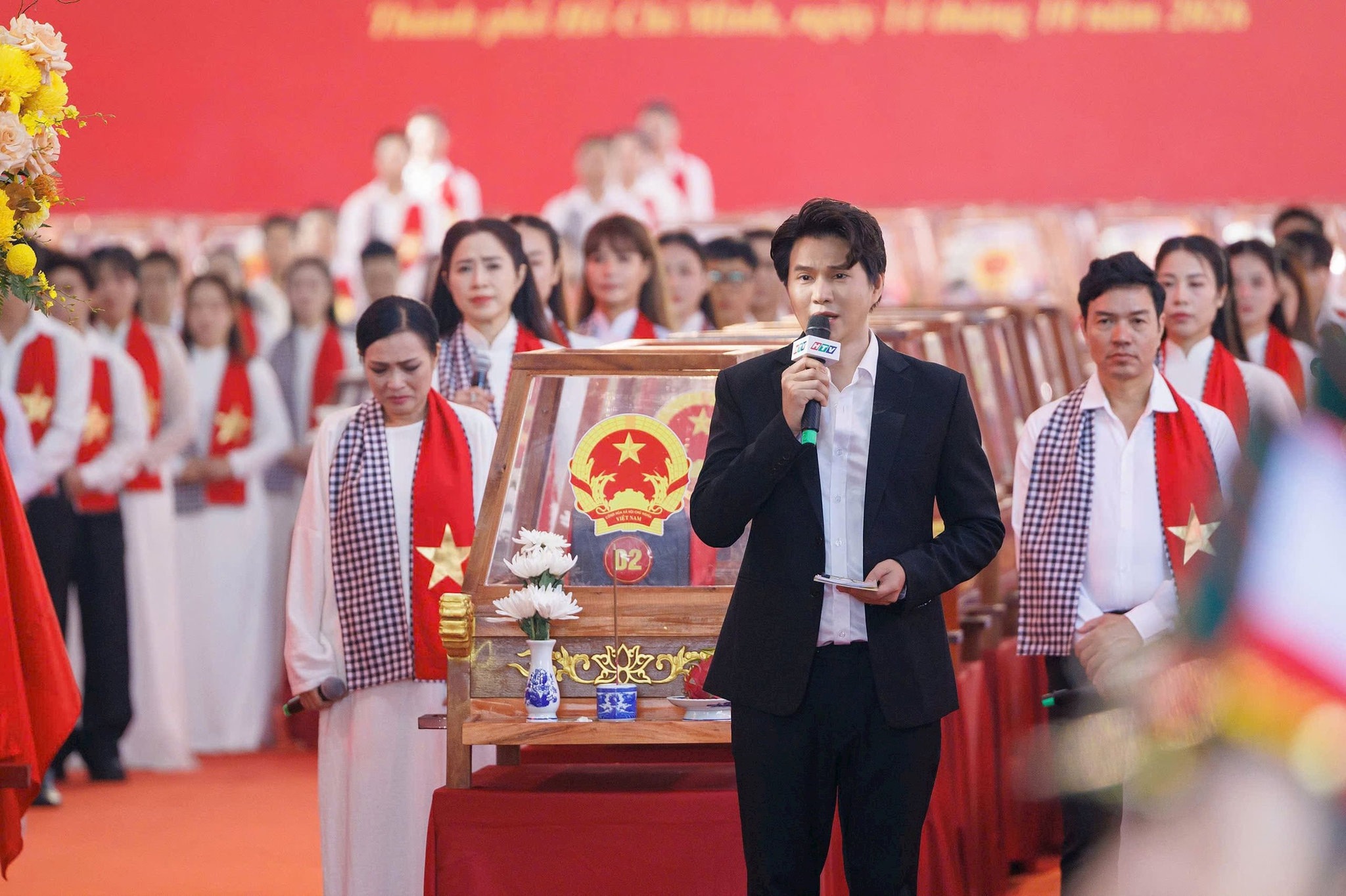 mc-vu-manh-cuong-dan-noi-le-truy-dieu-1.jpg