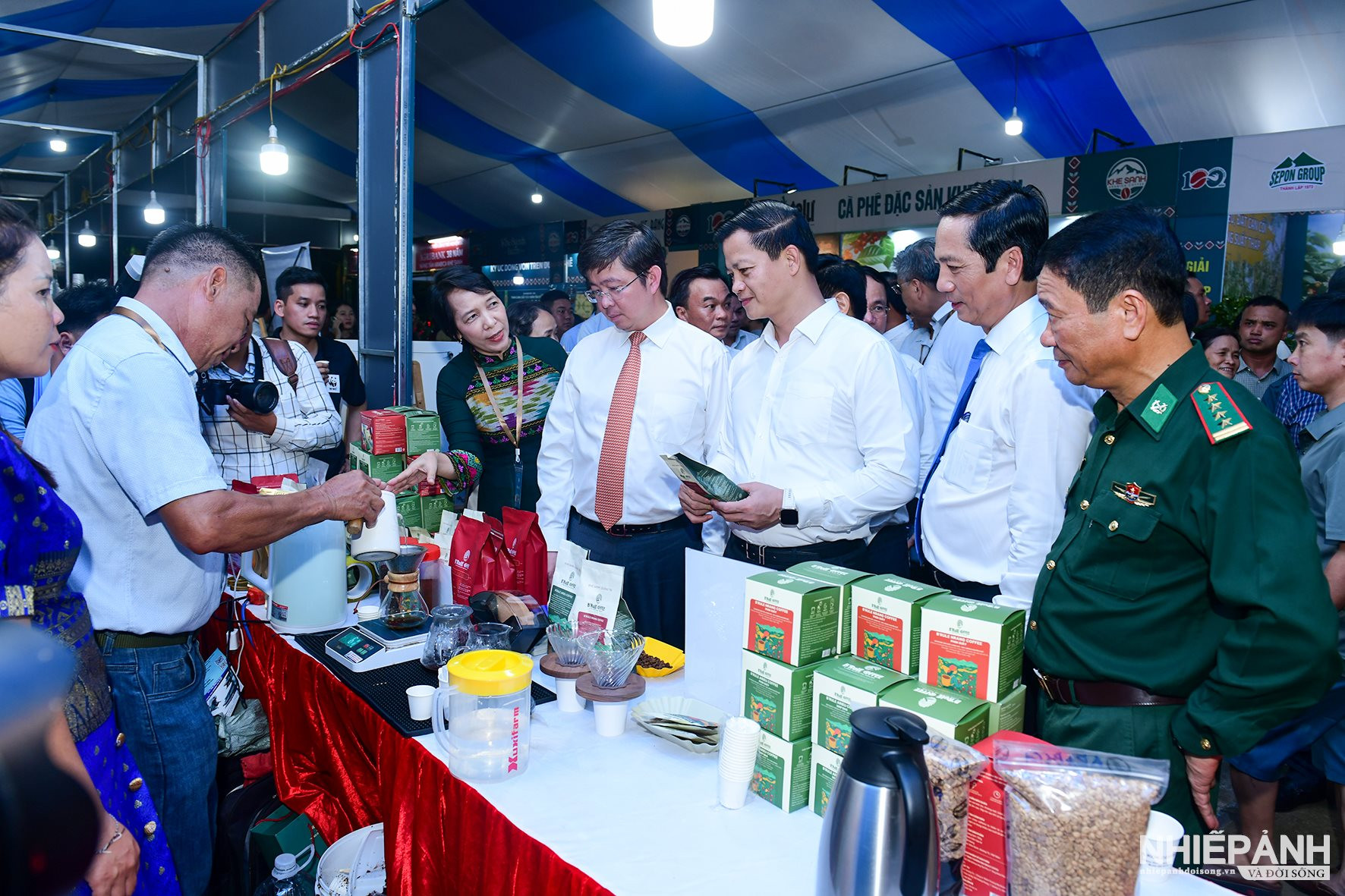 W_dsc_0135-copy.jpg