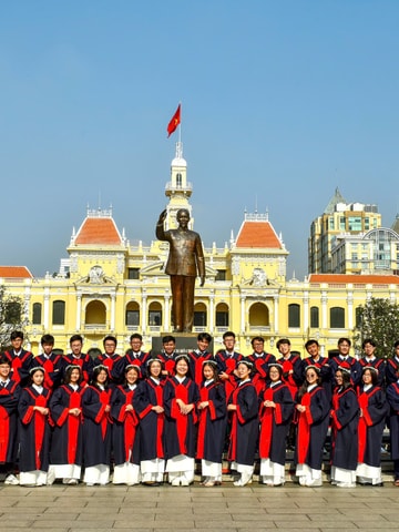 Tự hào cùng Chi hội Nhiếp ảnh Hải Âu với tác phẩm “Tự hào Thành phố Hồ Chí Minh”