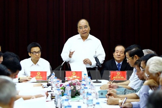 Thủ tướng Nguyễn Xuân Phúc làm việc với Liên hiệp các Hội Văn học nghệ thuật Việt Nam