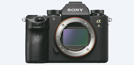 Sony α9 với cảm biến CMOS xếp chồng full-frame ILCE-9