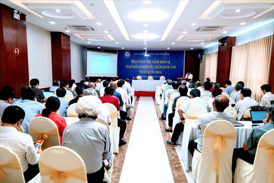 Trại Công tác Giám khảo & Trao đổi nghiệp vụ thẩm định ảnh toàn quốc 2018 chính thức khai mạc tại Đà Nẵng