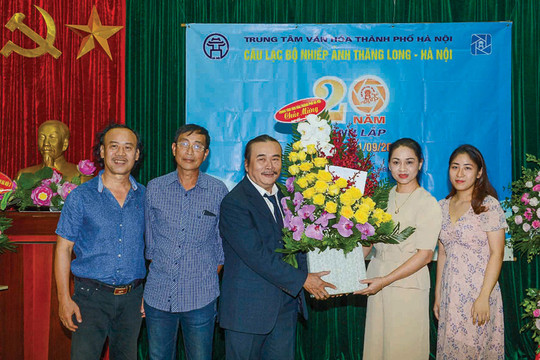 Kỷ niệm 20 Năm Câu lạc bộ Nhiếp ảnh Thăng Long - Hà Nội