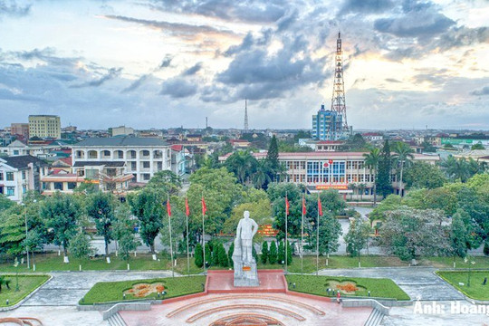 Bộ ảnh: Thành phố Đông Hà tỉnh Quảng Trị phát triển và đổi mới qua góc nhìn flycam đầu Xuân 2022