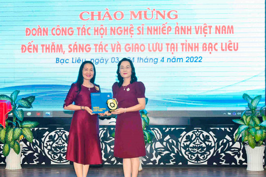 Hội Nghệ sĩ Nhiếp ảnh Việt Nam thăm, sáng tác và giao lưu tại tỉnh Bạc Liêu