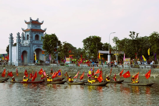 Khai hội Đền ông Hoàng Mười năm 2023