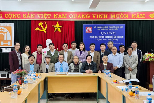  Thanh Hoá tổ chức Kỷ niệm 71 năm Ngày Truyền thống nhiếp ảnh Việt Nam (15/03/1953 - 15/03/2024)