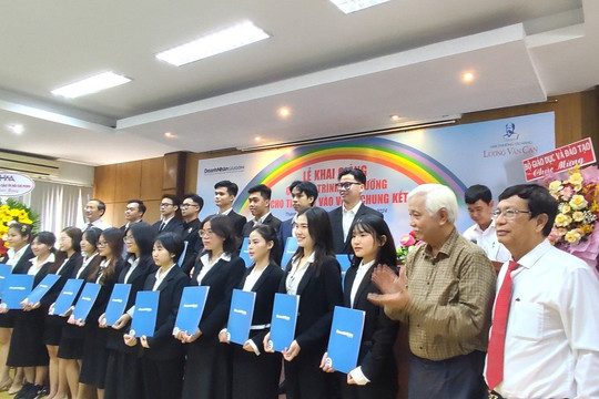 Giải thưởng Tài năng kinh doanh Lương Văn Can 2023 đã tìm được 20 thí sinh vào vòng Chung kết