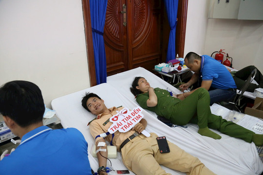 Công an tỉnh Bình Dương tổ chức hiến máu tình nguyện 