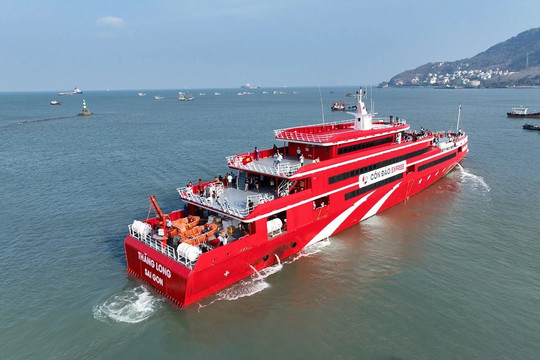 Tàu cao tốc TP. HCM - Côn Đảo: Thúc đẩy phát triển vận tải thủy nội địa và du lịch đường thủy