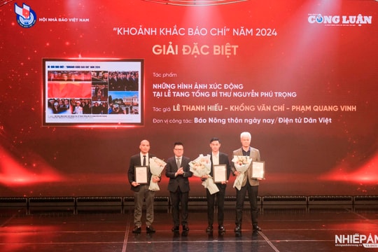 Lễ trao Giải ảnh “Khoảnh khắc Báo chí" năm 2024 