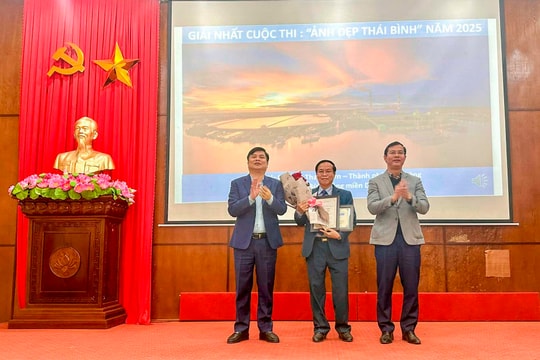 Trao giải Cuộc thi "Ảnh đẹp Thái Bình"