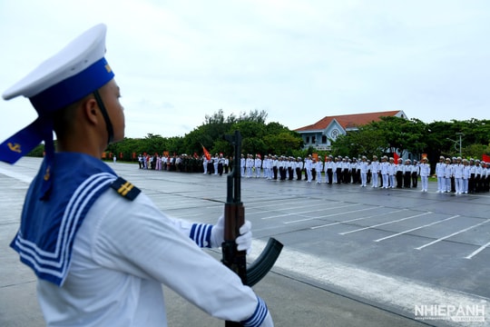 [Ảnh] Trường Sa: Hào khí 50 năm giữ biển