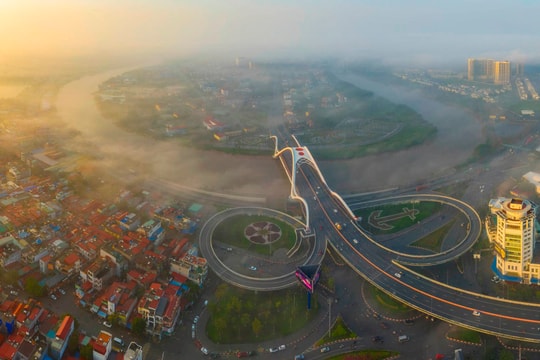 Trao giải và khai mạc Triển lãm Cuộc thi ảnh nghệ thuật “Hải Phòng trước kỷ nguyên mới”