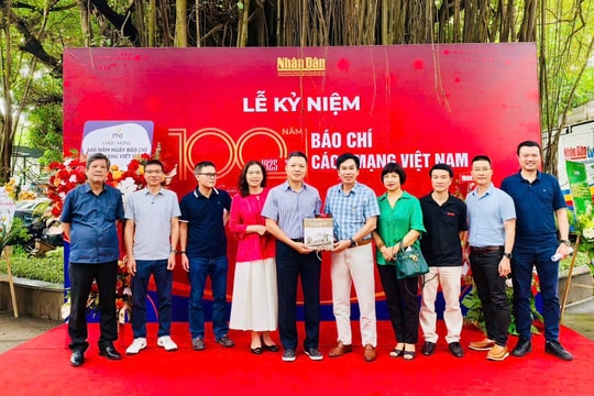 Báo Nhân Dân và Hội Nghệ sĩ Nhiếp ảnh Việt Nam hợp tác tổ chức Cuộc thi ảnh "Việt Nam trên hành trình đổi mới" 