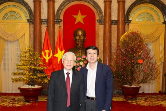 Nhà báo Lê Trí Dũng và hành trình “chép sử” bằng ống kính