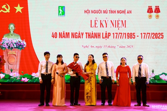 HỘI NGƯỜI MÙ TỈNH NGHỆ AN 
“NGUỒN SÁNG TRONG ĐỜI”

