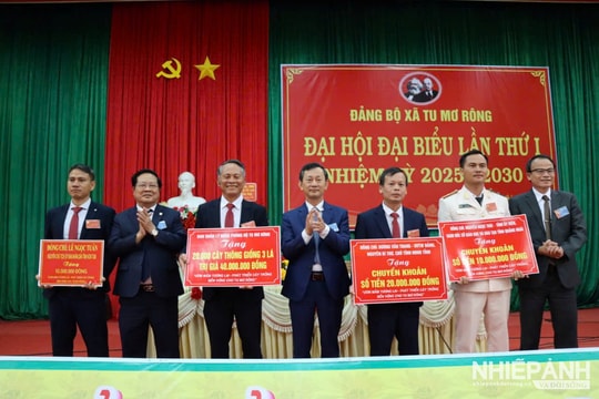 Tu Mơ Rông ươm mầm xanh tương lai từ Đại hội Đảng bộ xã