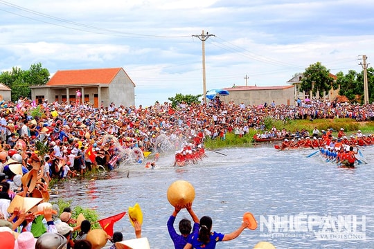 Lễ hội Đua, bơi thuyền truyền thống trên sông Kiến Giang dời lịch chung kết sang ngày 1/9
