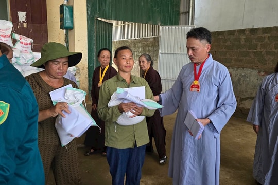 Chùa Thiền Tông Tân Diệu và hành trình nhập thế vì cộng đồng, giữa mùa lũ lớn ở Nghệ An.