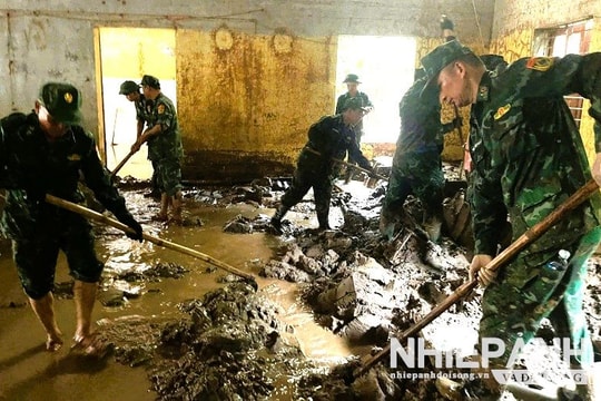Nghệ An
TẬP TRUNG KHẮC PHỤC CƠ SỞ GIÁO DỤC
BẢO ĐẢM ĐIỀU KIỆN KHAI GIẢNG NĂM HỌC MỚI  CHO HỌC SINH

