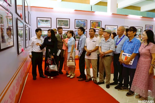 LIÊN HOAN ẢNH NGHỆ THUẬT KHU VỰC BẮC TRUNG BỘ LẦN THỨ 31 TẠI NGHỆ AN: 
“Tôn vinh đất và người Bắc Trung Bộ trong kỷ nguyên phát triển mới”
