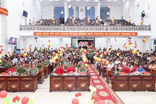 Cần Thơ tổ chức chương trình “Vầng trăng yêu thương” cho các cháu thiếu nhi