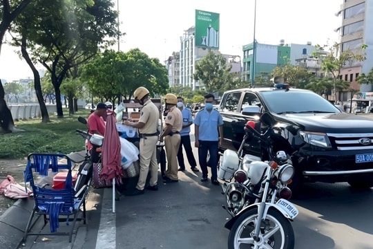 TP.HCM mở cao điểm đảm bảo giao thông dịp cuối năm