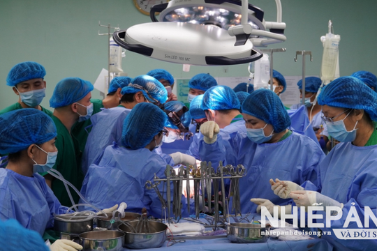 Thành công ca hiến – ghép tạng đầu tiên tại Đồng bằng sông Cửu Long