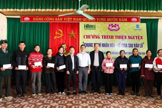 Nghệ An: Nhiều doanh nghiệp hướng về đồng bào vùng bị bão lũ