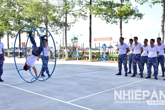 Quân khu 9: Lữ đoàn 962 rèn thể lực độc đáo của bộ đội miền sông nước Cửu Long