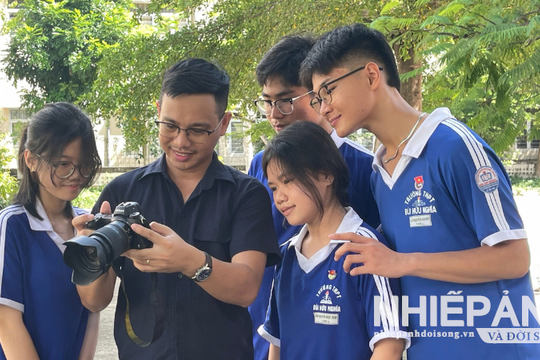 Mô hình nhiếp ảnh học đường