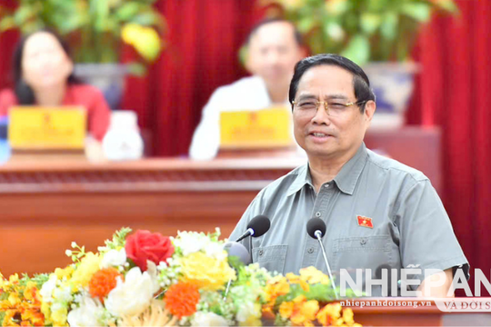 Thủ tướng Phạm Minh Chính tiếp xúc cử tri tại thành phố Cần Thơ