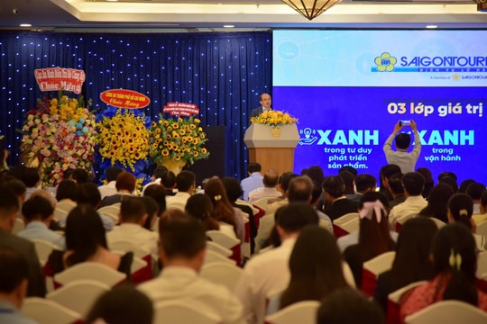 Ngành du lịch TP.HCM hoàn thành và vượt kế hoạch năm 2025