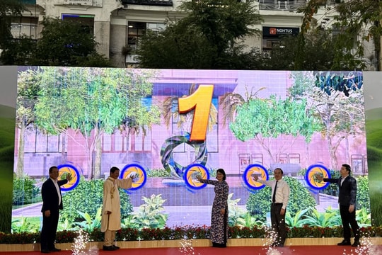 TP.HCM khánh thành “Con đường Nhiếp ảnh” chào mừng thành công Đại hội XIV của Đảng