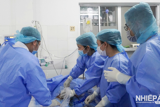 Cứu sống bệnh nhân viêm tụy cấp nặng nhờ kỹ thuật ECMO