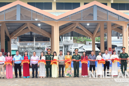 Khánh thành, bàn giao công trình tại đặc khu Kiên Hải