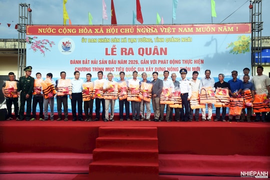 Nét đẹp truyền thống của người dân ven biển xã Vạn Tường