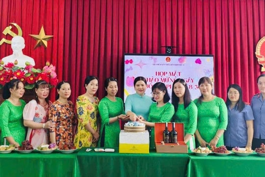 VKSND khu vực 4 – Cần Thơ tổ chức họp mặt kỷ niệm Ngày Quốc tế Phụ nữ 8/3