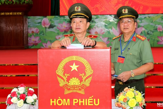 Cần Thơ: Lực lượng Công an bầu cử sớm để tập trung thực hiện nhiệm vụ