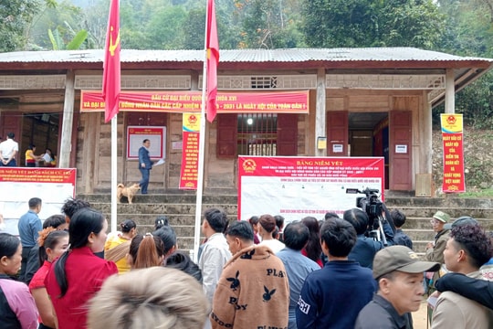 Nghệ An “Rộn ràng ngày hội non sông”.
Tỷ lệ cử tri đi bầu đại biểu Quốc hội khóa XVI và đại biểu HĐND các cấp, nhiệm kỳ 2026 – 2031 đạt 99,76%

