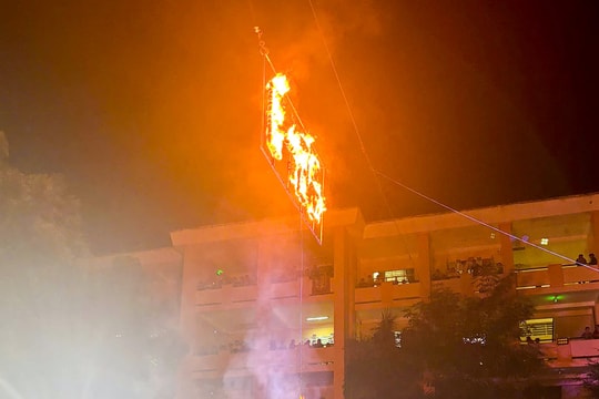 Cần Thơ: Trường THPT Nguyễn Việt Hồng tổ chức Hội trại truyền thống