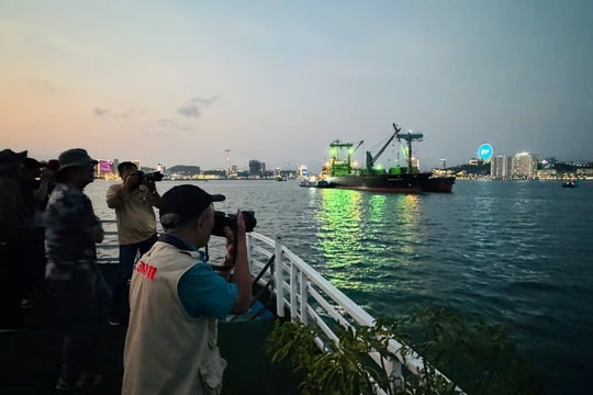 Hội Nghệ sĩ Nhiếp ảnh Việt Nam tổ chức cho các nghệ sĩ  đi sáng tác tại Quảng Ninh