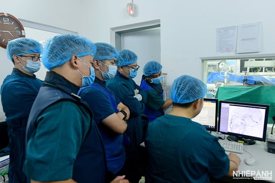 Quảng Trị: Khoa chuẩn đoán hình ảnh – Điện quang can thiệp.
Điểm tựa sự sống công nghệ hiện đại tại bệnh viện Việt Nam – Cu Ba Đồng Hới
