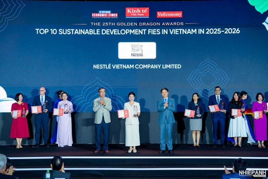 NESTLÉ VIỆT NAM ĐƯỢC VINH DANH TẠI GIẢI THƯỞNG RỒNG VÀNG LẦN THỨ 25 VỀ PHÁT TRIỂN CHUỖI GIÁ TRỊ NÔNG NGHIỆP BỀN VỮNG 